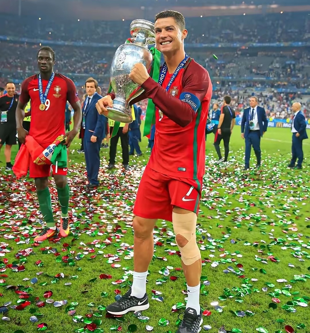 AC米兰血洗葡萄牙,梅西制霸全场的简单介绍 AC米兰血洗葡萄牙,梅西制霸全场的简单介绍