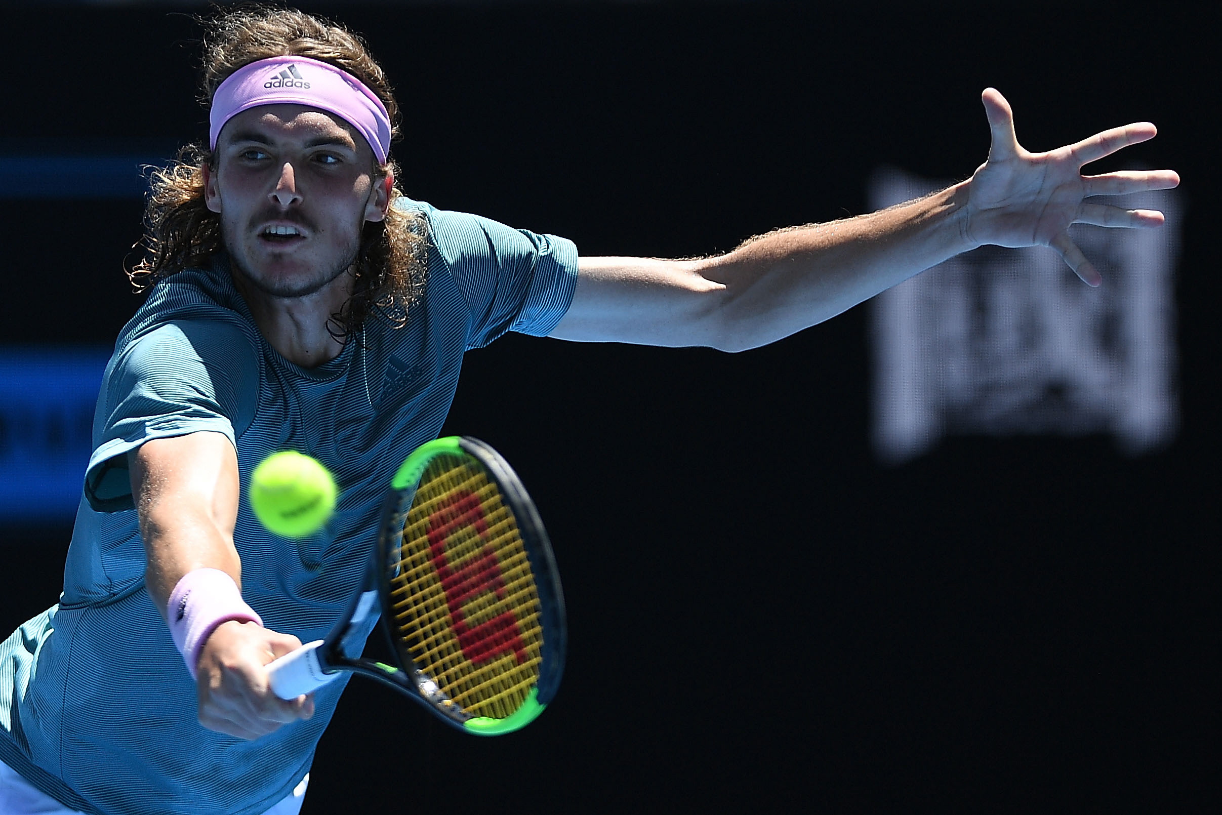 欧洲网球队强势日本网球队，西西帕斯爆发神勇的简单介绍