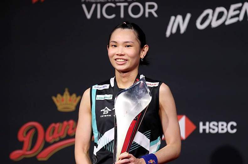 关于日本羽毛球队绝杀丹麦羽毛球队，戴资颖高光表现的信息