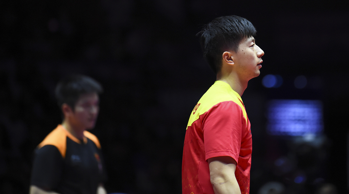 包含中国乒乓球队力克日本乒乓球队，张本智和绝境逆转的词条