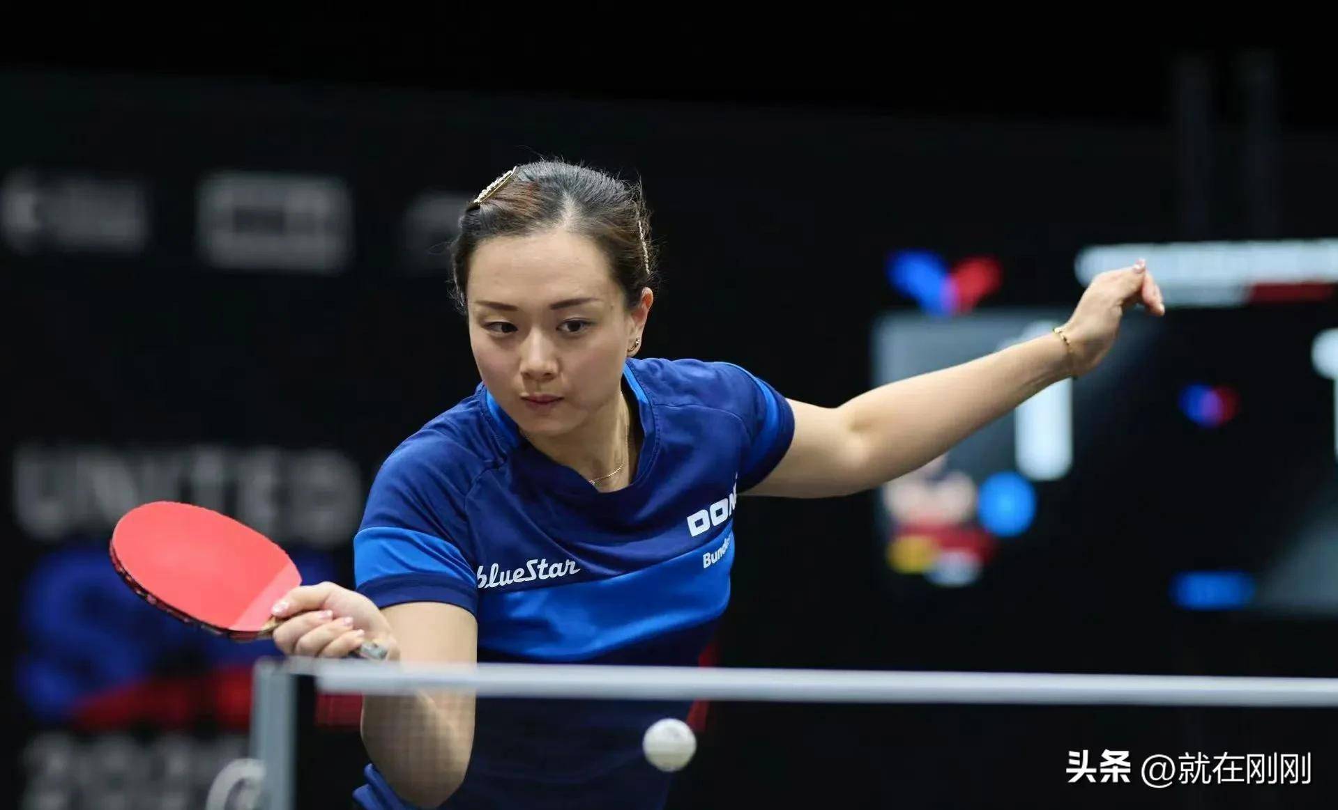 瑞典乒乓球队轻取中国乒乓球队，奥恰洛夫完成帽子戏法