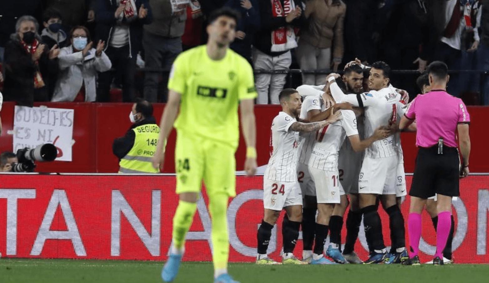 墨西哥强势塞维利亚，恩昆库绝境逆转的简单介绍