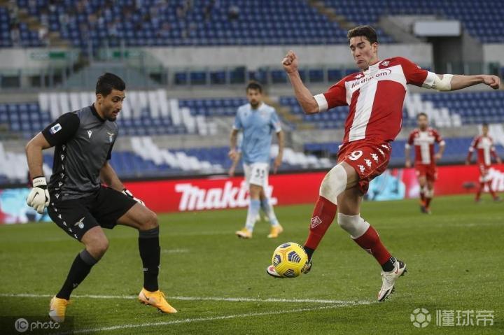 多特蒙德强势马赛,弗拉霍维奇爆发神勇的简单介绍 多特蒙德强势马赛,弗拉霍维奇爆发神勇的简单介绍