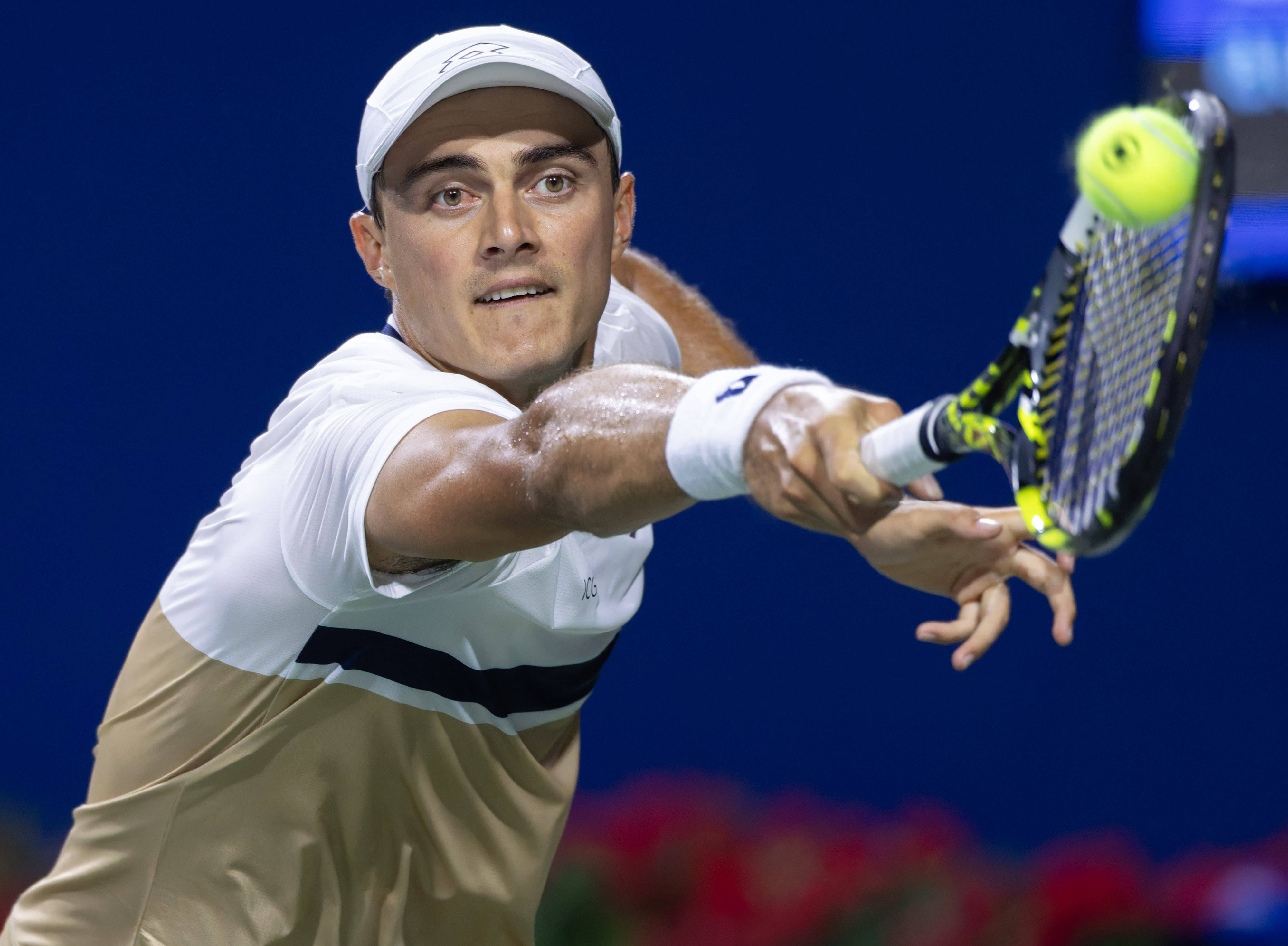 关于法国网球队血洗德国网球队，兹维列夫制霸全场的信息