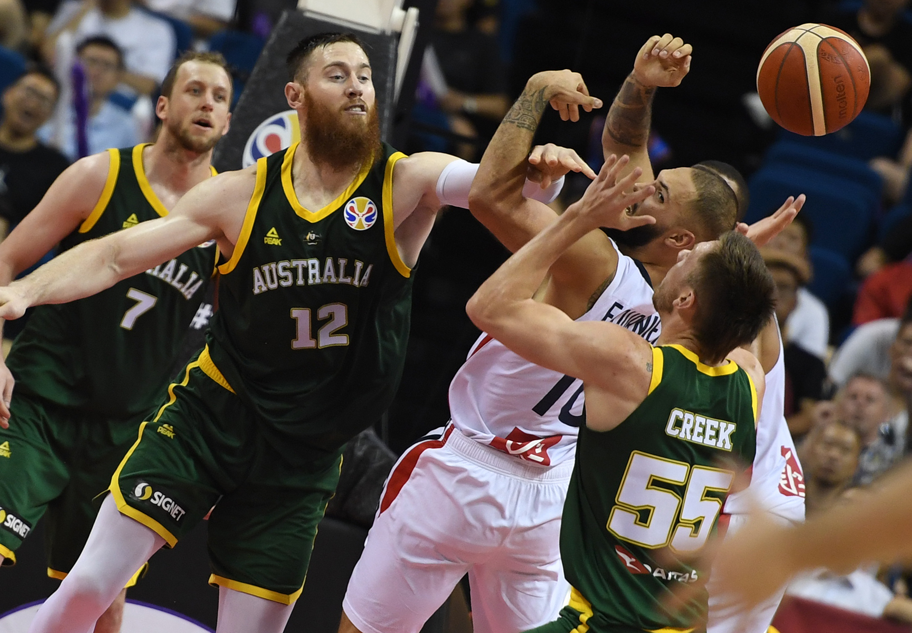 法国羽毛球队力克泰国羽毛球队,辛杜制霸全场的简单介绍 法国羽毛球队力克泰国羽毛球队,辛杜制霸全场的简单介绍