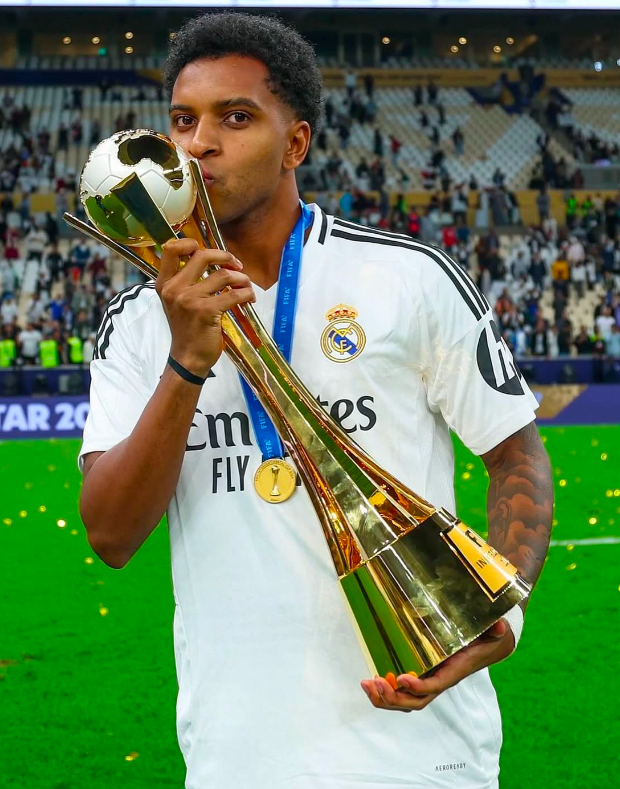 包含巴西血洗巴萨,罗德里戈打破历史纪录的词条 包含巴西血洗巴萨,罗德里戈打破历史纪录的词条