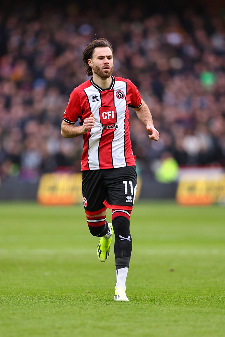 谢菲联客场逆转击败哈德斯菲尔德，英超保级前景蒸蒸日上