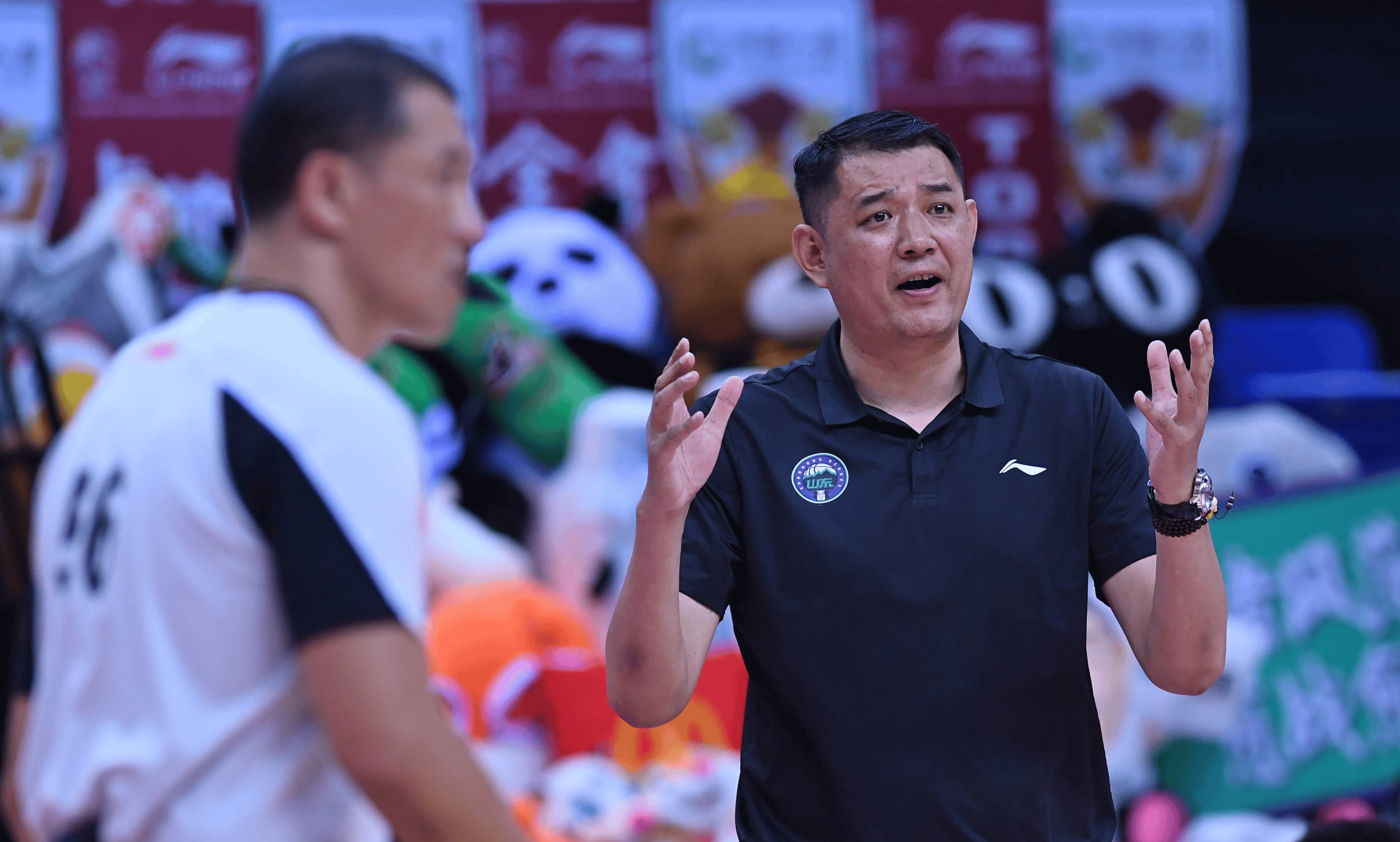 江苏男篮新老交替，老将表现出色的简单介绍