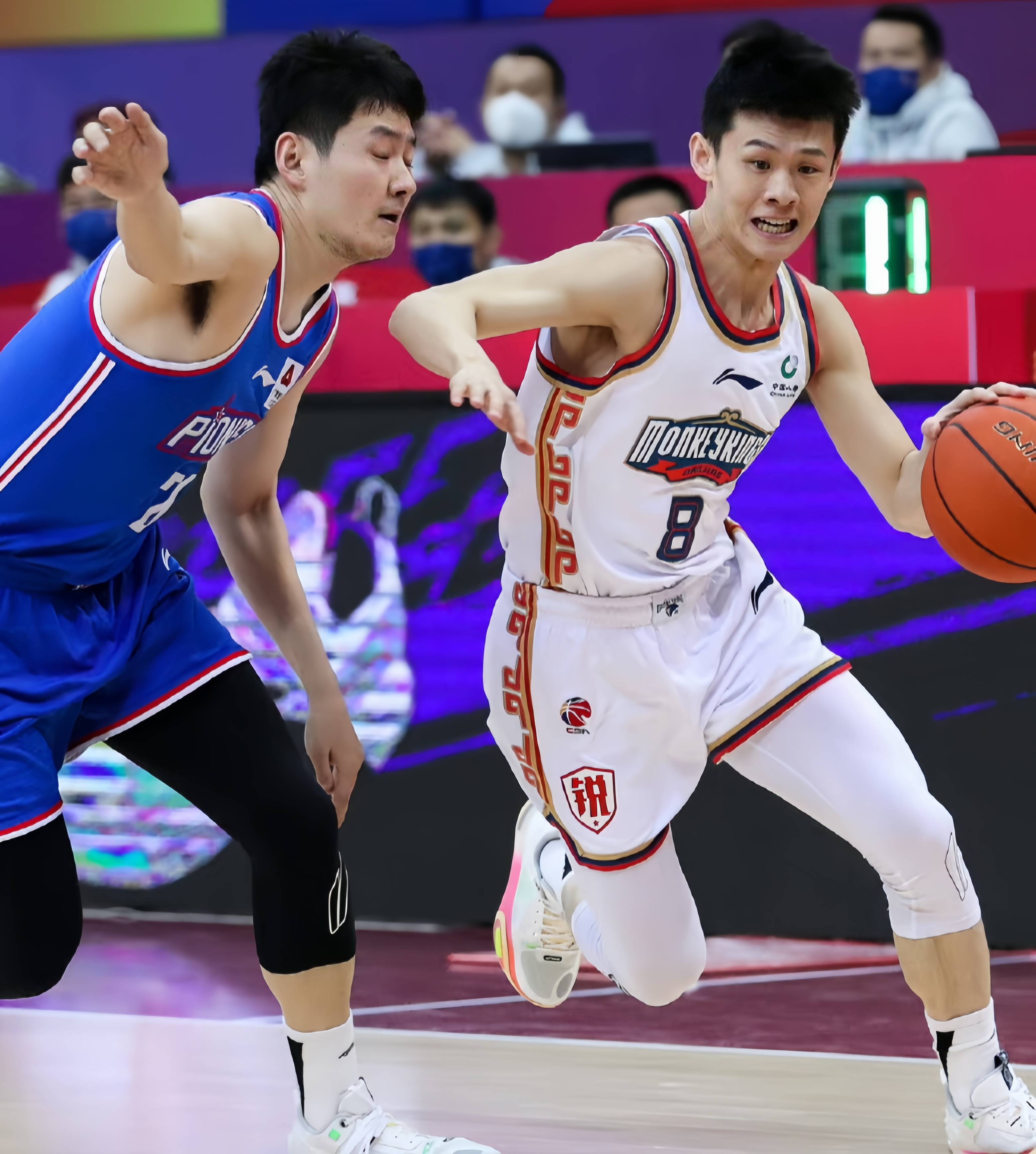 中国足球联赛擂台相对,球队对阵实力对决的简单介绍 中国足球联赛擂台相对,球队对阵实力对决的简单介绍