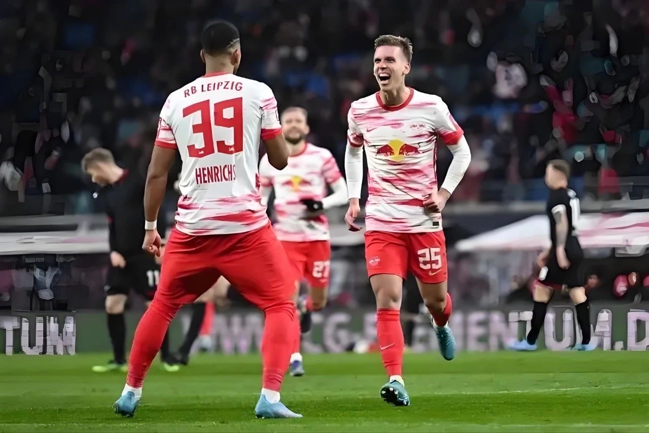 斯图加特遇强敌不敌，德甲前景堪忧的简单介绍