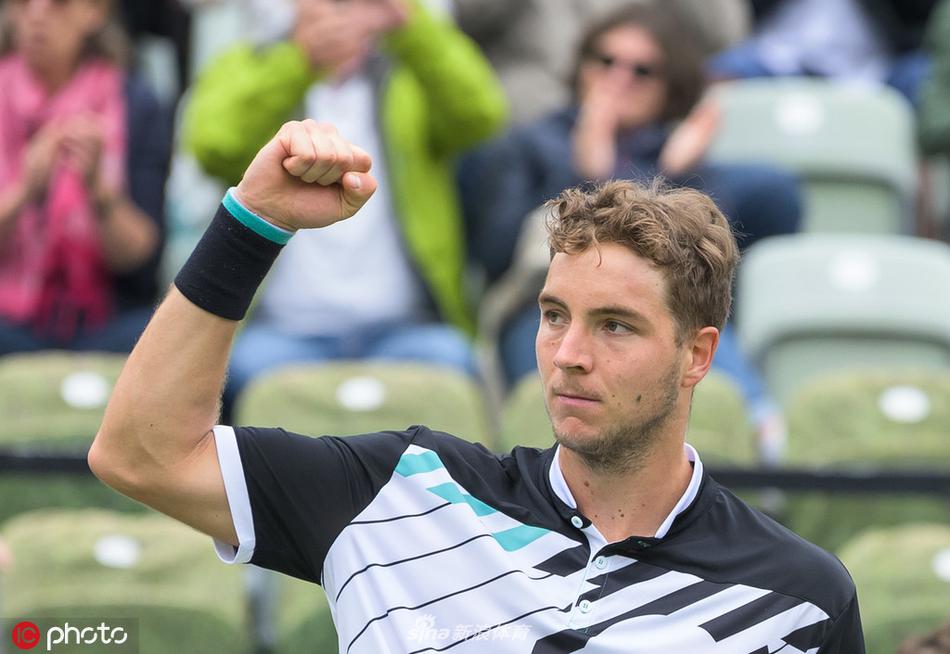 斯图加特陷入三连败，降级形势堪忧的简单介绍