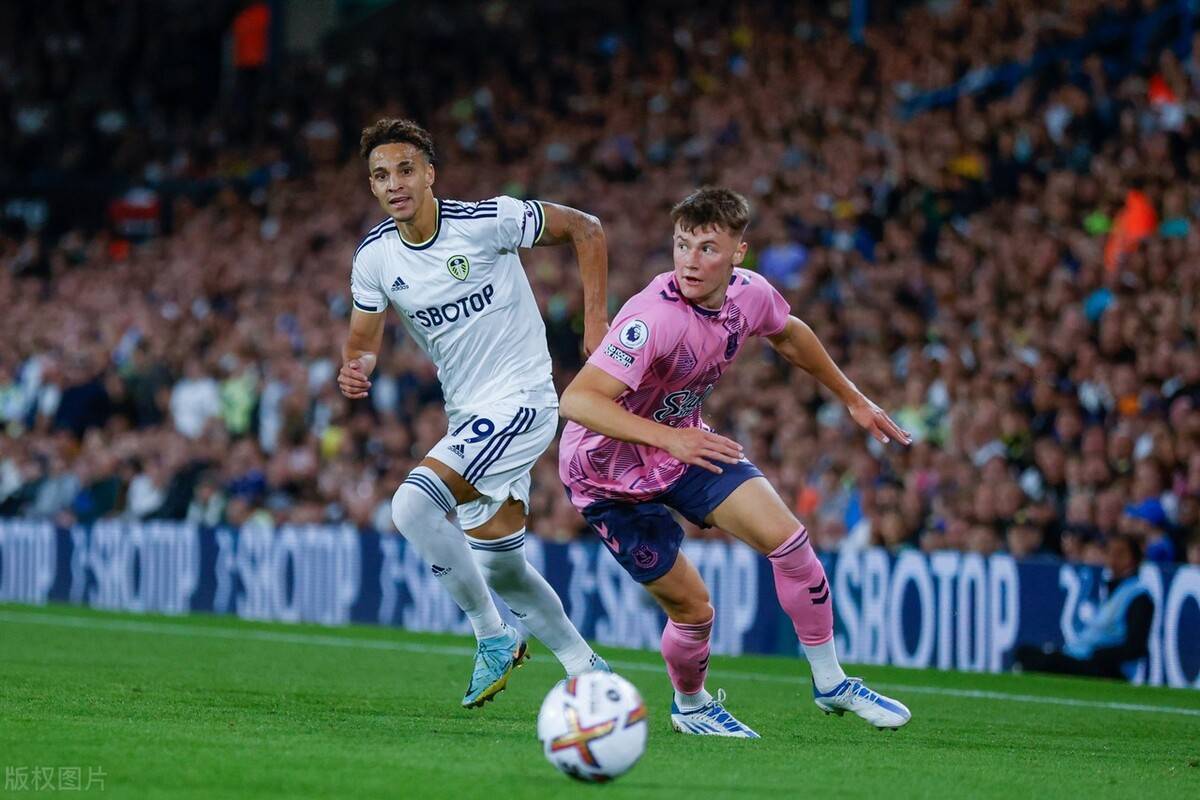 开云体育下载-包含瓦拉多利德保持不败，领先积分榜的词条