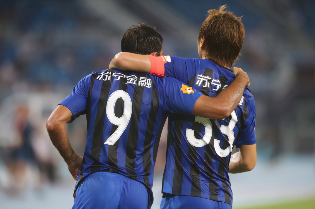 开云体育-苏宁全队高位逼抢，逼迫对手失误的简单介绍