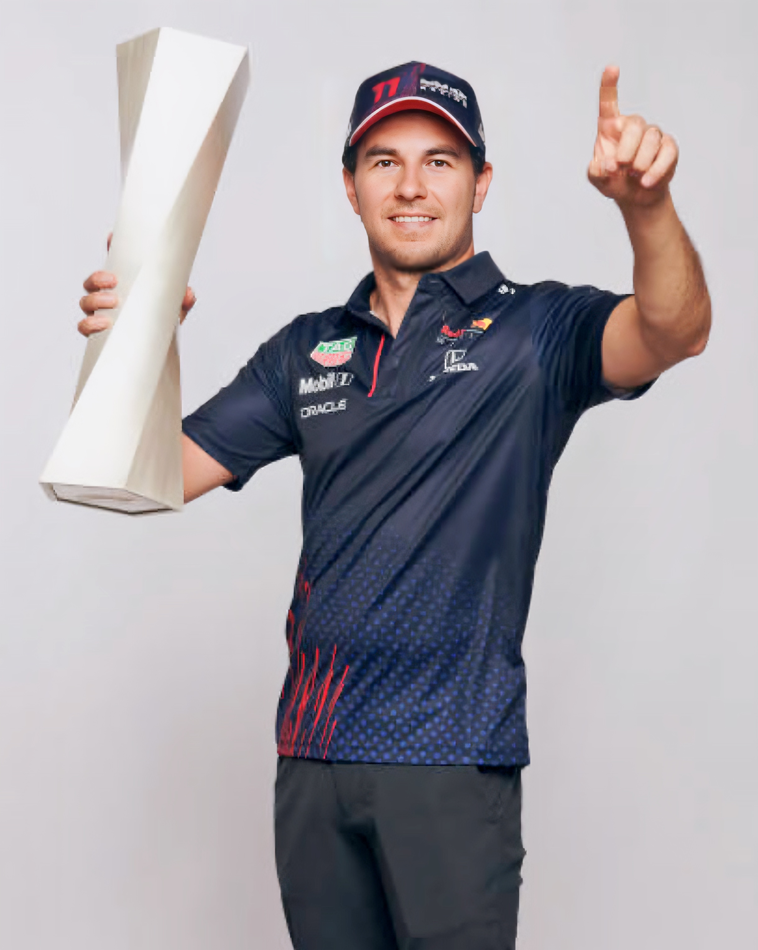 梅赛德斯碾压雷诺车队，佩雷兹带队取胜的简单介绍